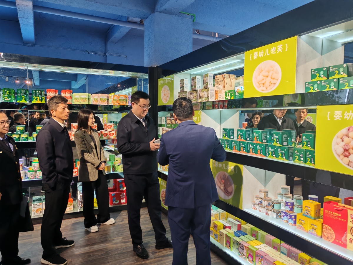 程煒博副市長(zhǎng)赴黃巖開(kāi)展食品安全包保督導(dǎo)